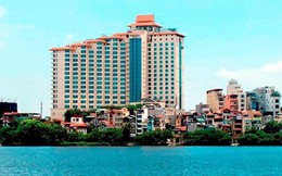 Khách sạn Sofitel Plaza trông xe miễn phí, mất "mặc kệ" khách?