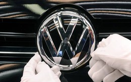 Học được gì từ cú rớt giá của cổ phiếu Volkswagen?
