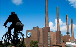 Volkswagen tặng thẻ tín dụng 1.000 USD xoa dịu khách hàng