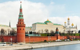Tổ chức đánh giá tín nhiệm hàng đầu thế giới rút khỏi Nga