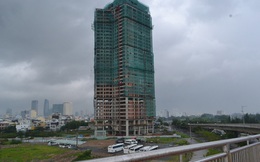 Tòa tháp đôi lớn nhất miền Trung vẫn “bất động” sau nhiều năm triển khai