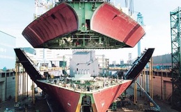 Tổng thống Hàn Quốc thúc giục cải cách các tập đoàn đóng tàu