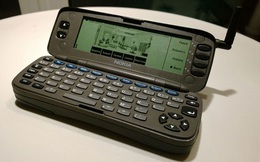Năm 1996, 4 mẫu điện thoại này từng khiến hàng triệu người khao khát sở hữu