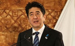 Thủ tướng Nhật Bản quyết định lùi thời điểm tăng thuế tiêu dùng