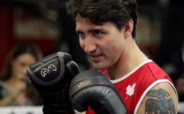 Thủ tướng Canada trổ tài đấm bốc, khoe hình xăm cực chất
