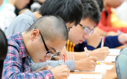 Giáo sư Mỹ thắc mắc về nghịch lý tại Việt Nam: Nghèo nhưng học sinh lại giỏi toán, khoa học hơn nước giàu như Anh, Mỹ