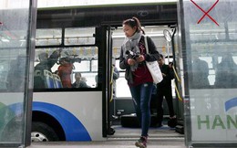 Hà Nội: Xe buýt nhanh chạy thử trong bến Kim Mã
