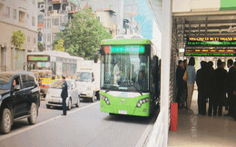 Lấn làn xe buýt BRT có thể bị phạt tới 1,2 triệu đồng, vậy làm thế nào để đi đúng luật?