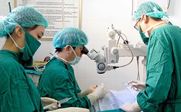 Nỗi trăn trở của bác sỹ Nhật mổ mắt miễn phí cho hàng nghìn bệnh nhân Việt Nam