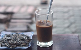 Nhiều người Việt đang uống phụ gia, hóa chất mà cứ tưởng mình đang uống cà phê