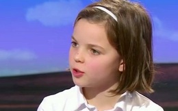 ​Bé gái 10 tuổi bình luận gây sốc nhà báo kỳ cựu