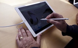 Doanh số iPad Pro vượt mặt Surface trong Q4/2015
