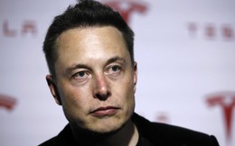 Mãi chẳng có lãi, Elon Musk viết mail nạt nộ nhân viên Tesla: Bán thật nhiều xe và giảm chi phí tối đa cho tôi!