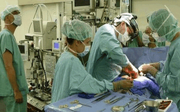 Pháp: Bệnh nhân thứ năm được ghép tim nhân tạo qua đời