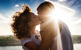 Khám phá: 10 tác dụng "kỳ diệu" của nụ hôn đối với sức khỏe