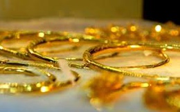 Nghịch lý giá vàng còn tiếp diễn đến bao giờ?