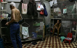 Cuộc sống khốn cùng trong chuồng cọp dành cho người nghèo ở Hồng Kông