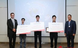 Robot leo tường của học sinh TP.HCM giành giải Nhất cuộc thi TechGenius 2016