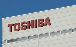 Bị nghi lỗ tỉ USD từ thương vụ M&A, cổ phiếu Toshiba "bốc hơi" 25% chỉ trong vài phút