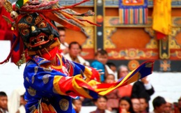 Đế chế kinh doanh khổng lồ chi phối toàn bộ đất nước hạnh phúc nhất thế giới Bhutan