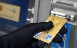 Thêm một chủ thẻ ATM bỗng dưng mất tiền
