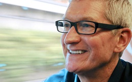Tim Cook trải lòng về việc thay thế Steve Jobs làm CEO Apple với lời dặn "cứ đúng thì làm"