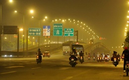 Hà Nội và Sài Gòn đều xuất hiện "sương mù quang hóa", cho thấy không khí đang bị ô nhiễm đặc biệt