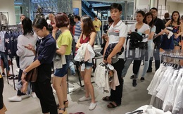 Topshop, Zara, sắp tới là H&M đổ bộ Việt Nam: Dịch vụ order hàng xách tay hết cửa làm ăn?