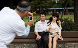 Vì sao một số đàn ông Nhật Bản thích hẹn hò với búp bê hơn là phụ nữ?