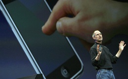 Steve Jobs đã "lừa dối" giới công nghệ và sau đó thay đổi cả thế giới bằng cách nào?