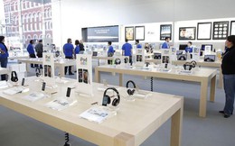 Để mỗi mét vuông thu về 5.000 USD, GĐ bán lẻ Apple dạy nhân viên: "Hãy mời khách hàng vào và tiễn họ đi khỏi càng nhanh càng tốt"