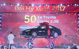 50 chiếc xe Camry tìm được chủ nhân tại sự kiện “Đại hỷ xuân 2017” của Vingroup