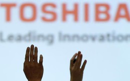 "Kẻ tội đồ" đã đẩy đế chế hơn 140 năm tuổi Toshiba tới bước đường cùng là ai?