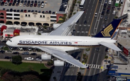 Singapore Airlines lỗ khủng, buộc phải "học theo" mô hình bay giá rẻ: Loại bớt máy bay to, mua thêm các dòng nhỏ hơn