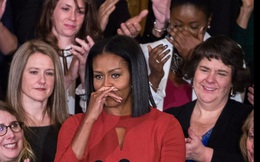 Diễn văn chia tay đầy cảm hứng và nước mắt của Michelle Obama: Hãy hy vọng. Đừng sợ hãi!