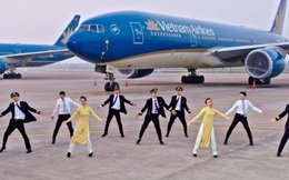 Clip nhảy trên nền nhạc "Bống bống bang bang" của dàn tiếp viên, phi công Vietnam Airlines gây sốt