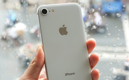 Máy iPhone 8/8 Plus đầu tiên đã về tới Việt Nam, giá từ 19,99 triệu đồng