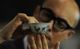Một chiếc bát sứ nhỏ có thể được bán cả triệu đô: Điều gì làm nên mức giá ngất ngưởng của gốm sứ Trung Quốc