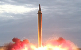 [NÓNG] Triều Tiên phóng tên lửa đạn đạo liên lục địa có tầm bắn xa nhất, quân đội Hàn Quốc bắn tên lửa đáp trả