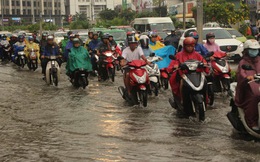 [Ảnh]: Tận mắt thấy siêu máy bơm chống ngập 'thần tốc' ở Sài Gòn