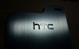 Không thể chống đỡ nổi với Samsung và Apple, HTC sắp bán mình cho Google?