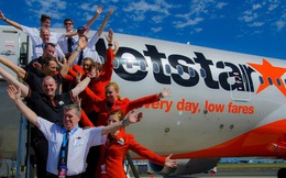 Bản thân là hàng không giá rẻ, vì sao Jetstar Pacific lại “đòi” áp giá sàn vé máy bay?