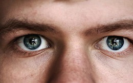 7 điều không nên làm với mắt: Hãy biết sớm để bảo vệ "cửa sổ tâm hồn" của mình