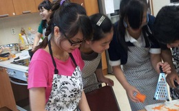 Du học sinh Việt tại Hàn bóc mác "xa hoa, sang chảnh", tiết lộ chuyện quay cuồng rửa bát xoay tiền đóng học