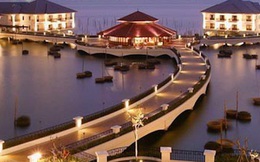 Tọa lạc tại vị trí đắc địa trên Hồ Tây, khách sạn Intercontinental Hanoi gây bất ngờ khi lỗ triền miên, âm vốn gần 900 tỷ