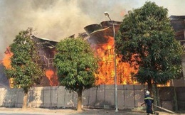 Hà Nội: Cháy lớn tại khu đất 700m2 gần khu biệt thự đường Võ Chí Công