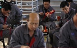 Thời trang Triều Tiên ẩn mình dưới nhãn “Made in China” để tránh lệnh trừng phạt