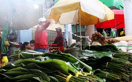 Chợ lá dong ngày Tết ven đường ở TP.HCM
