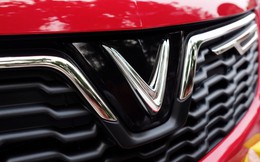 VinFast chính thức công bố giá xe: SUV 1,82 tỷ đồng, Sedan 1,37 tỷ đồng, Fadil 423 triệu đồng