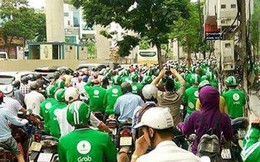 Grab tăng giá cước tối thiểu, thu phụ phí 20.000 cho mỗi chuyến GrabBike trong dịp Tết